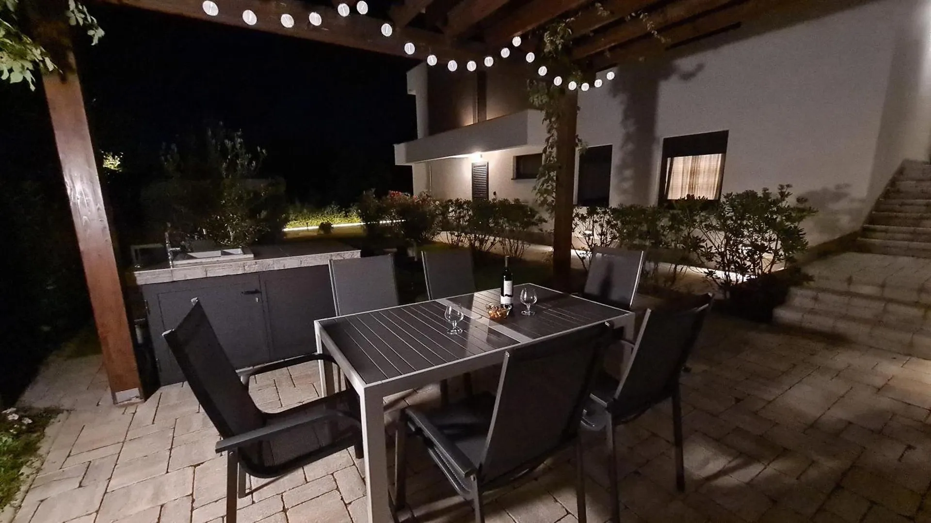 Vila Primorka-Apartmani Lavanda Silo  0*, Silo (Krk) Croatia
