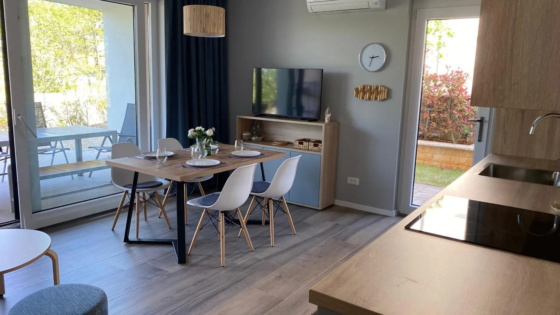Apartment Vila Primorka-Apartmani Lavanda Silo  Croatia